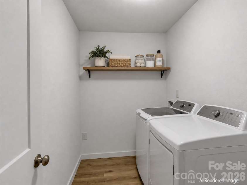 80 Mcelroy Street, Waynesville, NC 28786.  MLS# CAR4420052, YatesRealty ID 48142. 