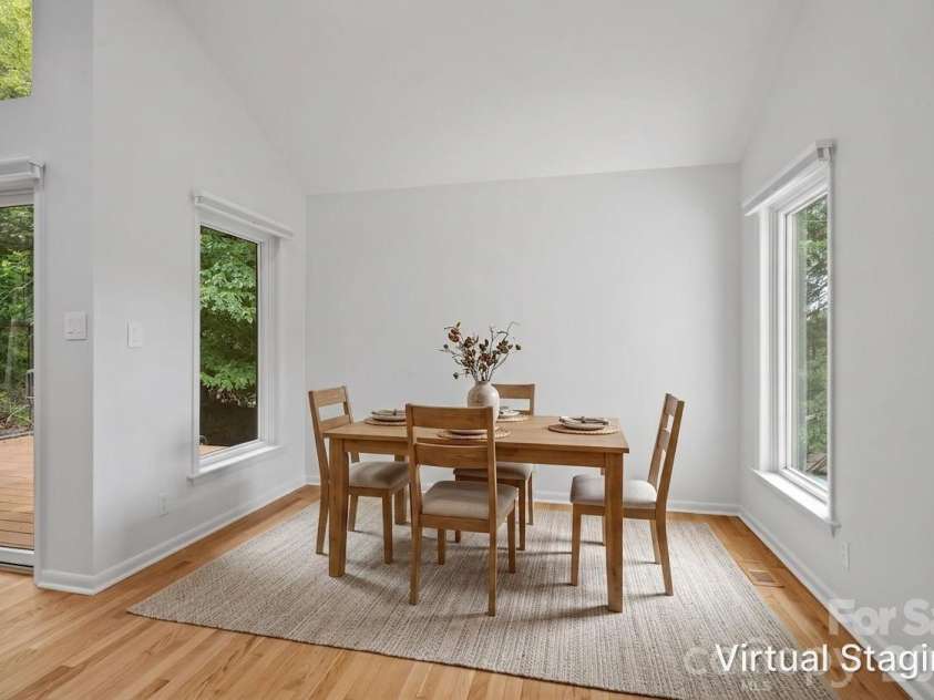 163 Woodburn Drive, Swannanoa, NC 28778.  MLS# CAR4419446, YatesRealty ID 48148. 