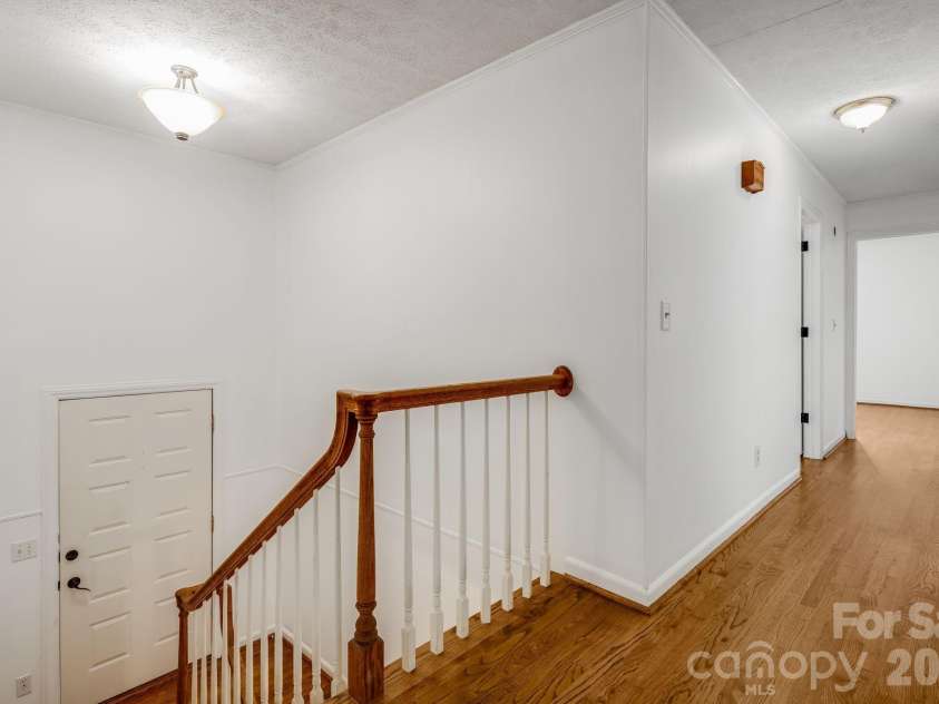 129 Whisperwood Drive, Hendersonville, NC 28791.  MLS# CAR4419413, YatesRealty ID 48149. 