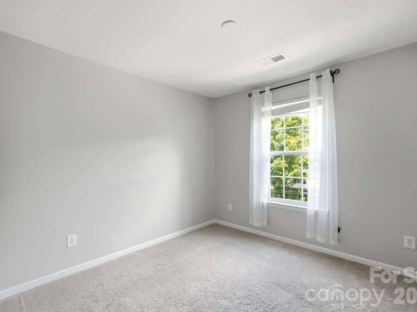6564 Hasley Woods Drive, Huntersville, NC 28078.  MLS# CAR4410992, YatesRealty ID 48153. Bed3