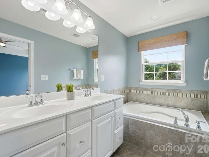 6564 Hasley Woods Drive, Huntersville, NC 28078.  MLS# CAR4410992, YatesRealty ID 48153. Master