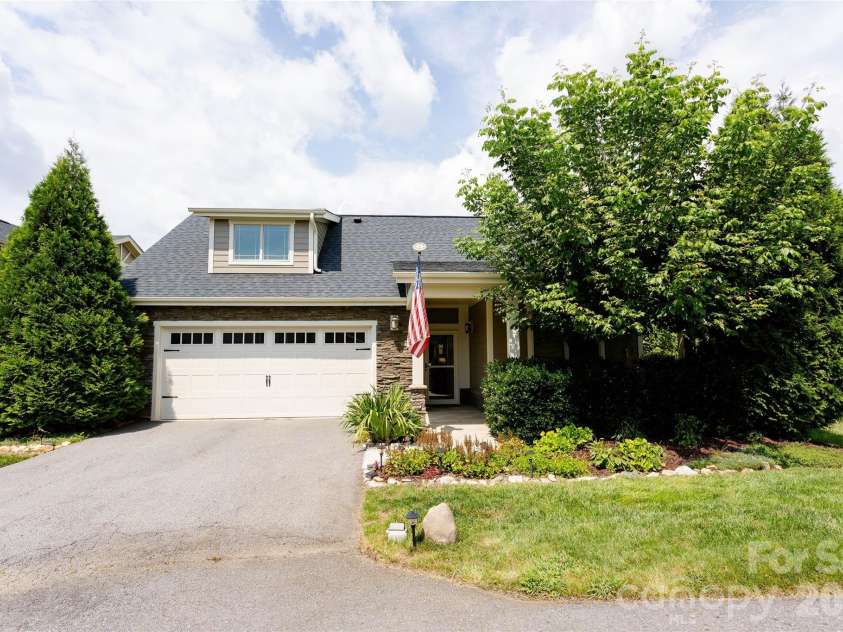 28 Westfield Way, Candler, NC 28715.  MLS# CAR4417037, YatesRealty ID 48154. 