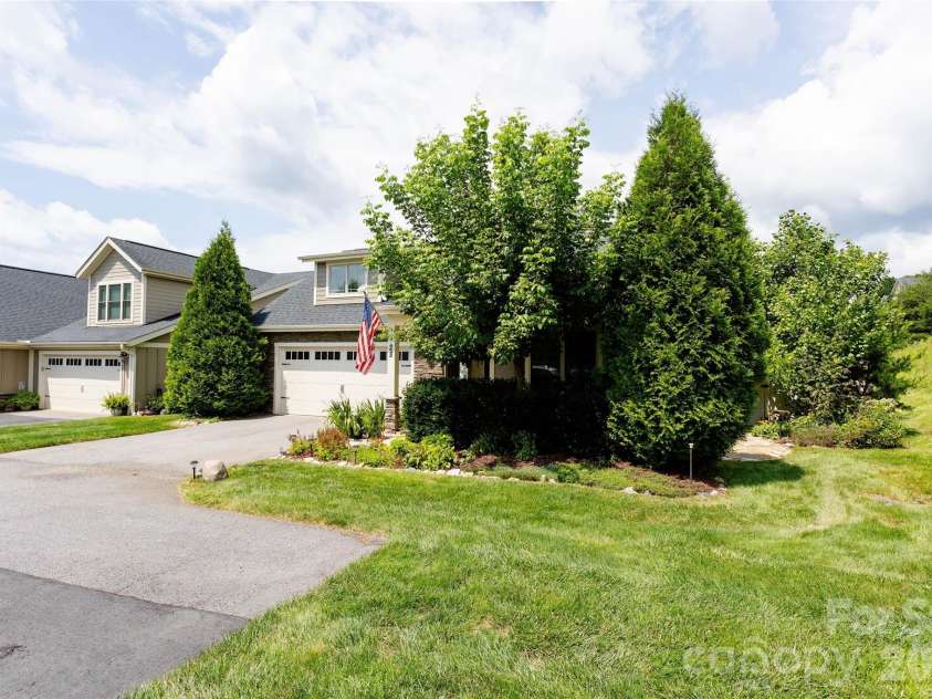 28 Westfield Way, Candler, NC 28715.  MLS# CAR4417037, YatesRealty ID 48154. 