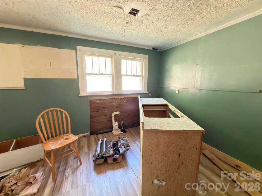 331 Grant Street, Spencer, NC 28159.  MLS# CAR4420150, YatesRealty ID 48155. Kitchen