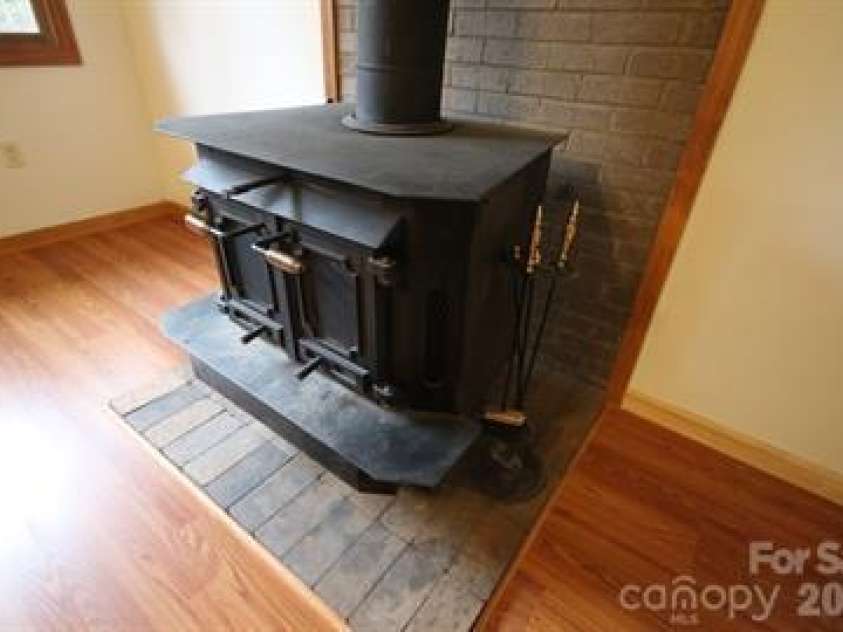 937 Shoal Creek Road, Balsam Grove, NC 28708.  MLS# CAR4419676, YatesRealty ID 48157. 
