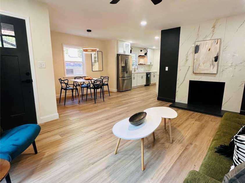 3414 Bonaire Drive, Charlotte, NC 28208.  MLS# CAR4420141, YatesRealty ID 48158. 