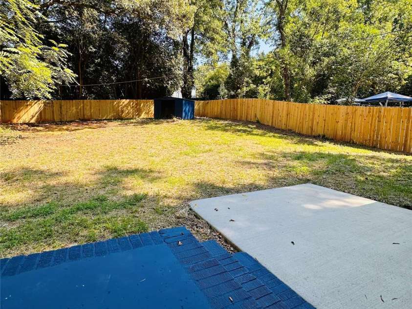 3414 Bonaire Drive, Charlotte, NC 28208.  MLS# CAR4420141, YatesRealty ID 48158. 
