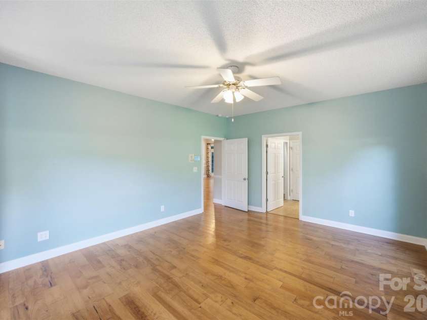 216 Minnie Queen Lane, Belmont, NC 28012.  MLS# CAR4418325, YatesRealty ID 48162. 