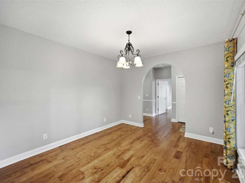 216 Minnie Queen Lane, Belmont, NC 28012.  MLS# CAR4418325, YatesRealty ID 48162. 