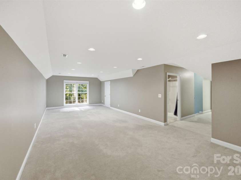 216 Minnie Queen Lane, Belmont, NC 28012.  MLS# CAR4418325, YatesRealty ID 48162. 