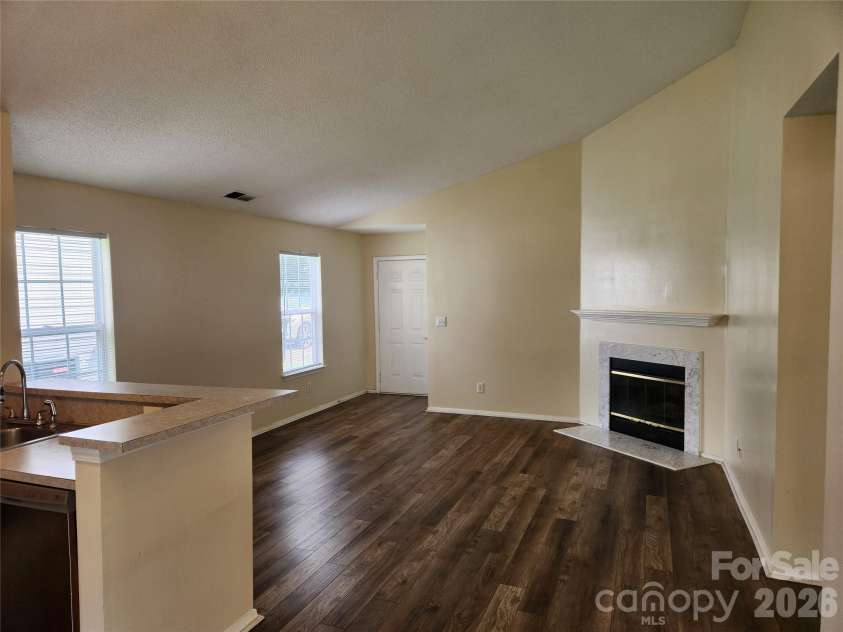 3077 Champion Lane, Concord, NC 28025.  MLS# CAR4379101, YatesRealty ID 48163. 