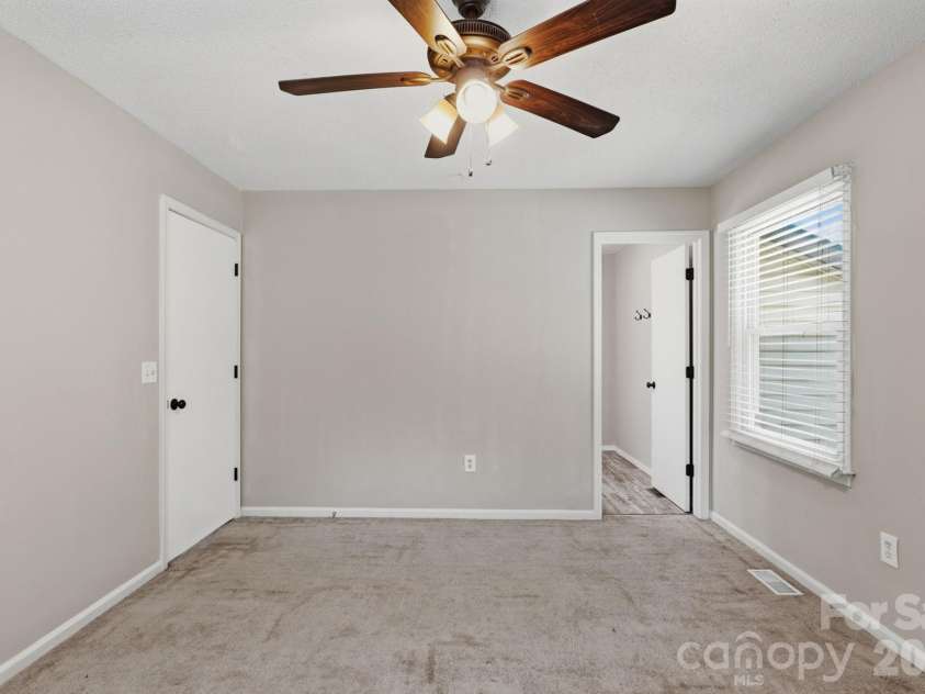 3028 Dylan Place, Concord, NC 28027.  MLS# CAR4417789, YatesRealty ID 48169. 