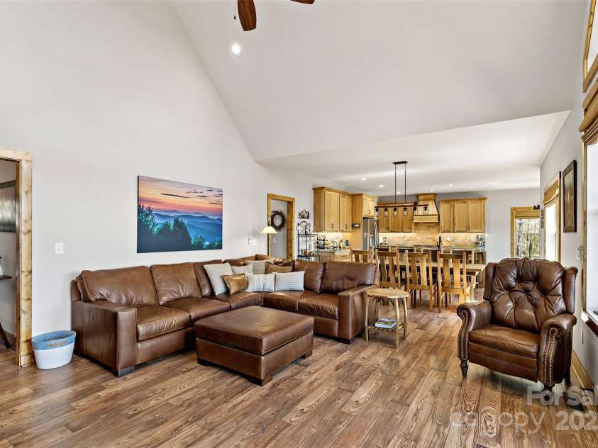 207 Lake Crest Drive, Nebo, NC 28761.  MLS# CAR4231894, YatesRealty ID 4817. 