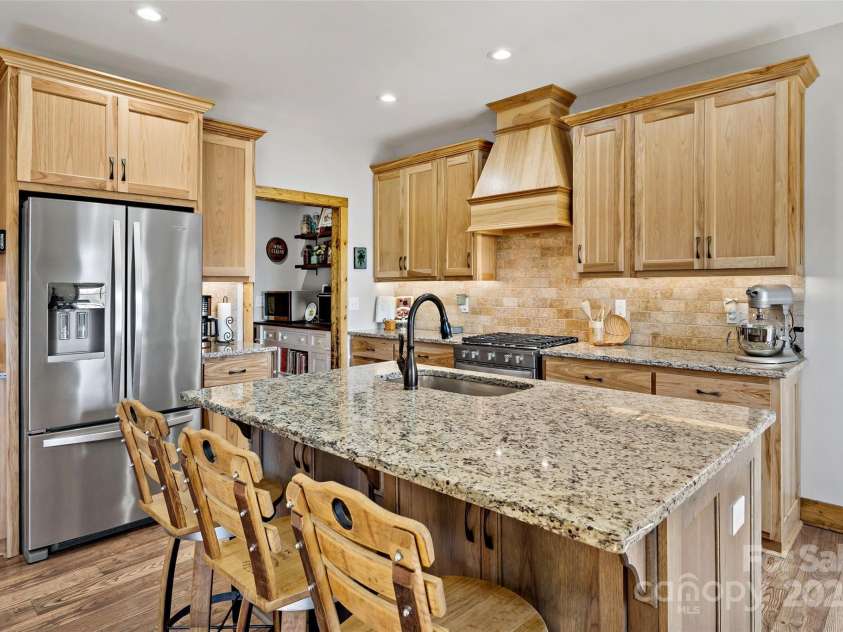 207 Lake Crest Drive, Nebo, NC 28761.  MLS# CAR4231894, YatesRealty ID 4817. 