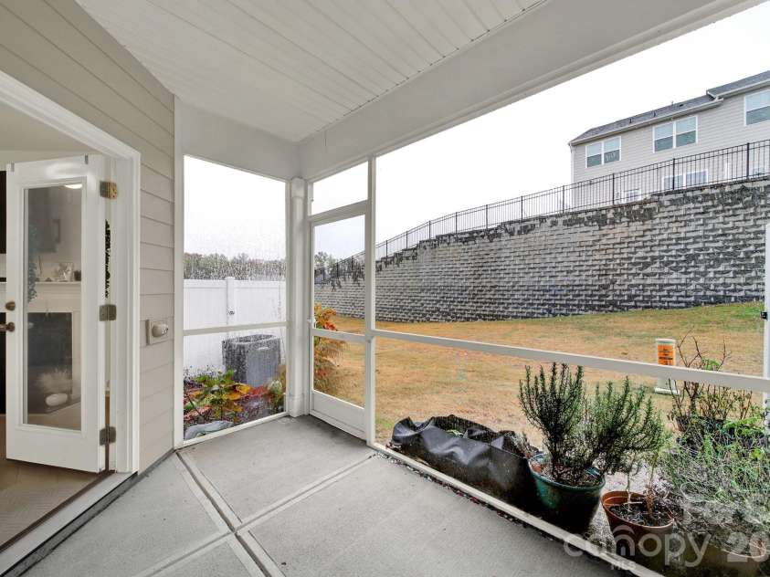 6009 Chelsea Oaks Ridge, Fort Mill, SC 29708.  MLS# CAR4359383, YatesRealty ID 4817. 