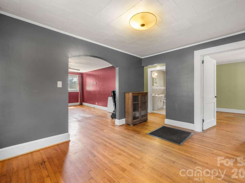 414B Old NC 18 Highway, Morganton, NC 28655.  MLS# CAR4419783, YatesRealty ID 48170. 
