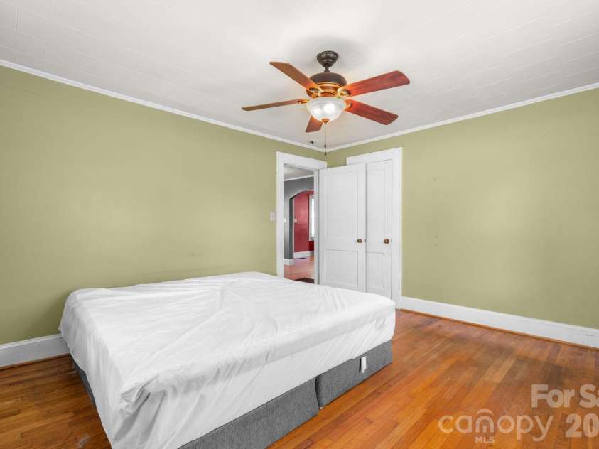 414B Old NC 18 Highway, Morganton, NC 28655.  MLS# CAR4419783, YatesRealty ID 48170. 