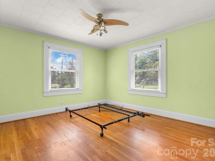 414B Old NC 18 Highway, Morganton, NC 28655.  MLS# CAR4419783, YatesRealty ID 48170. 