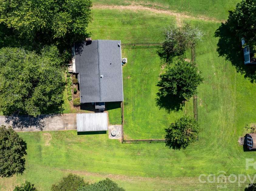 414B Old NC 18 Highway, Morganton, NC 28655.  MLS# CAR4419783, YatesRealty ID 48170. 