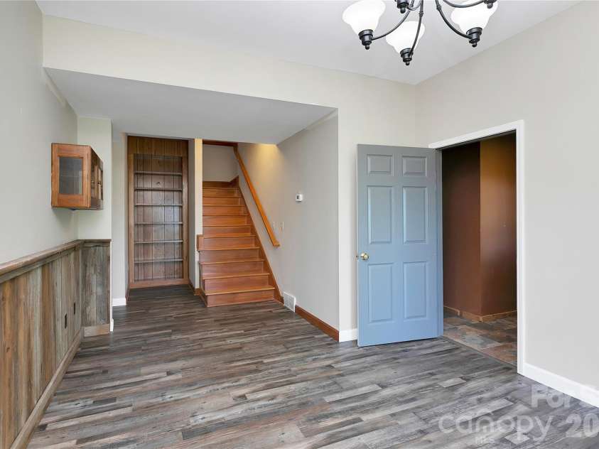 157 Kawani Lane, Brevard, NC 28712.  MLS# CAR4393607, YatesRealty ID 48172. Basement flex space