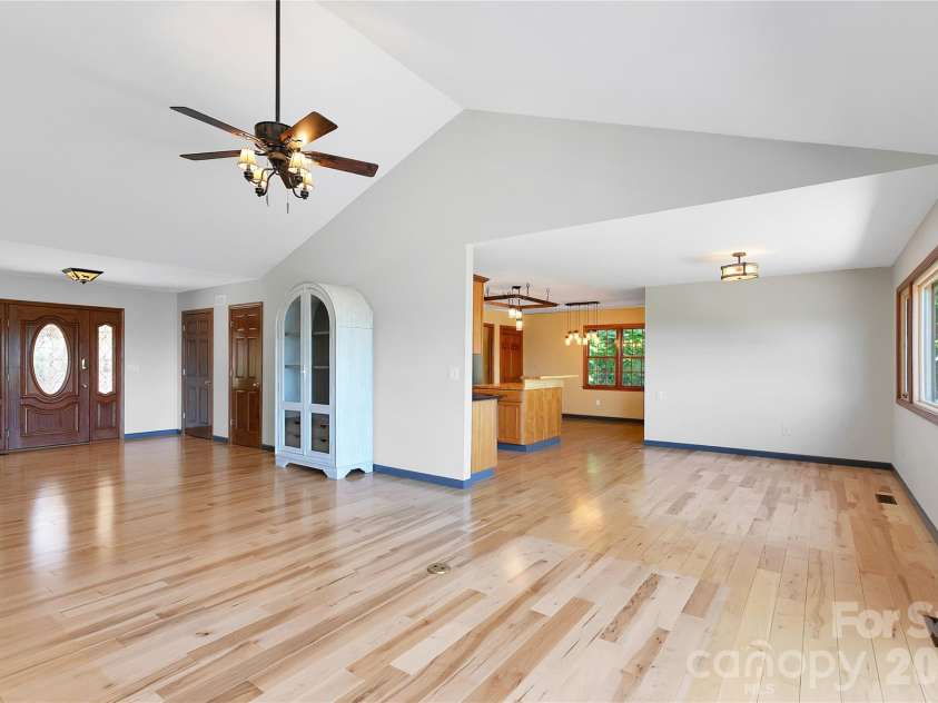 157 Kawani Lane, Brevard, NC 28712.  MLS# CAR4393607, YatesRealty ID 48172. Open design
