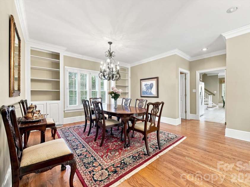 1515 8th Street, Hickory, NC 28601.  MLS# CAR4419363, YatesRealty ID 48175. 