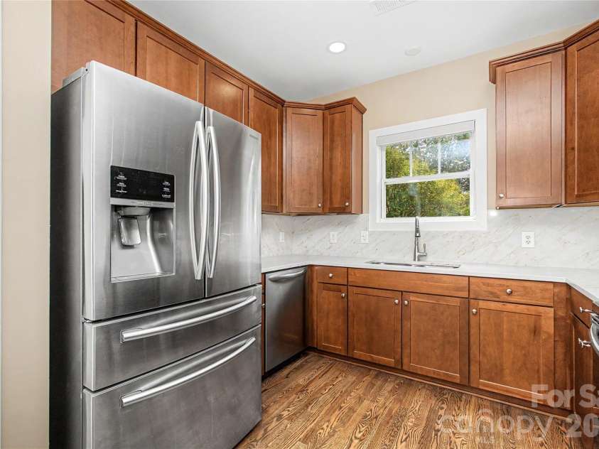 10020 Vanguard Parkway, Huntersville, NC 28078.  MLS# CAR4420414, YatesRealty ID 48176. 