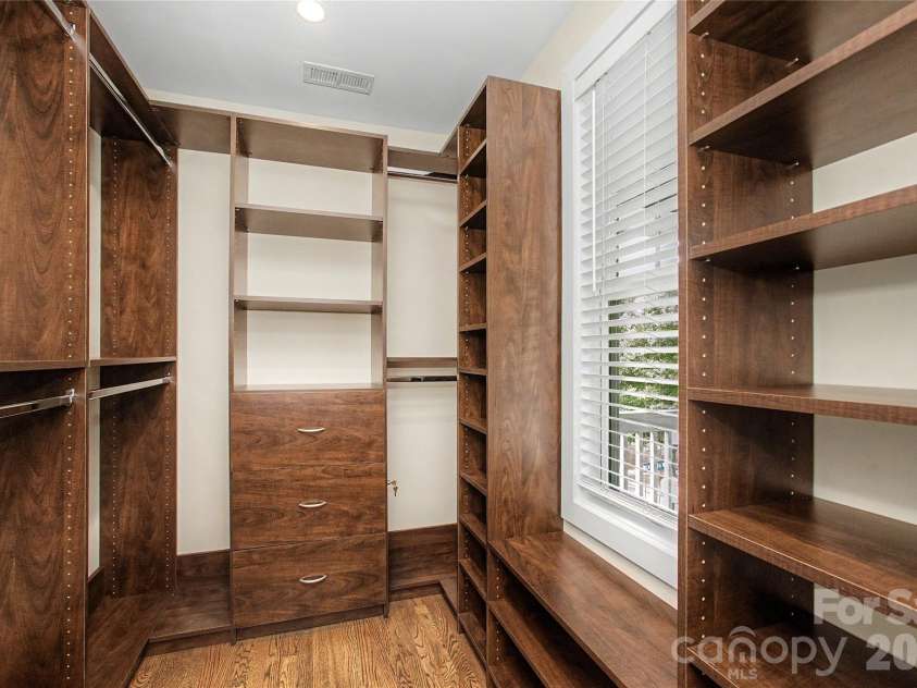 10020 Vanguard Parkway, Huntersville, NC 28078.  MLS# CAR4420414, YatesRealty ID 48176. 