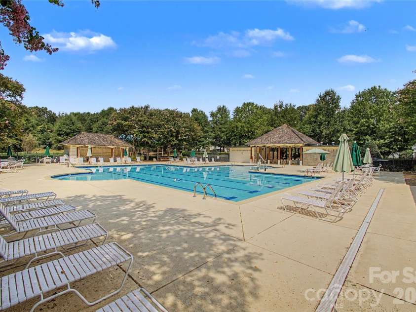 10020 Vanguard Parkway, Huntersville, NC 28078.  MLS# CAR4420414, YatesRealty ID 48176. 