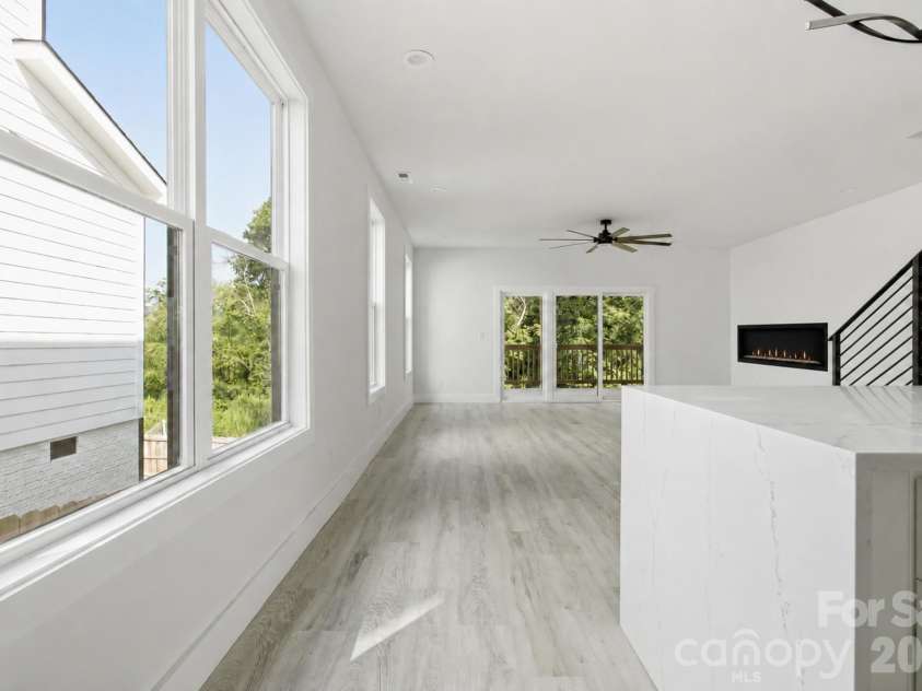 2007 South Street, Charlotte, NC 28208.  MLS# CAR4340104, YatesRealty ID 48177. 