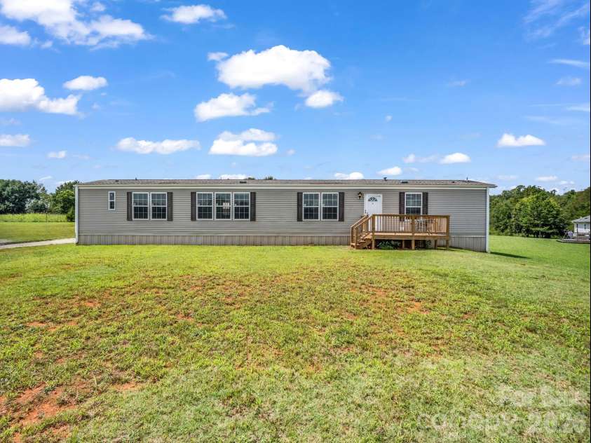 1760 Beachwood Road, Mooresboro, NC 28114.  MLS# CAR4420166, YatesRealty ID 48178. 
