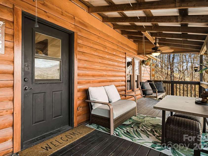 1414 Beaverdam Street, Canton, NC 28716.  MLS# CAR4225985, YatesRealty ID 4818. 