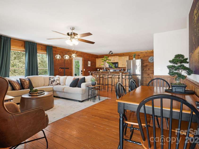 1414 Beaverdam Street, Canton, NC 28716.  MLS# CAR4225985, YatesRealty ID 4818. 