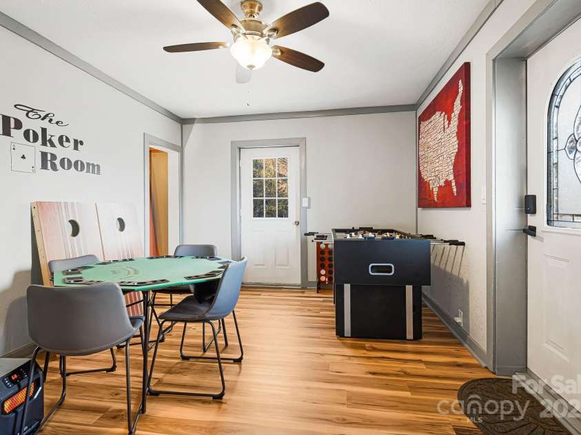 1414 Beaverdam Street, Canton, NC 28716.  MLS# CAR4225985, YatesRealty ID 4818. 