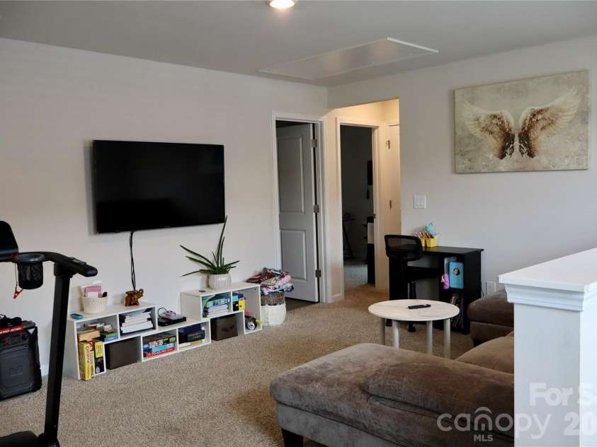1013 Harry Court, Albemarle, NC 28001.  MLS# CAR4419313, YatesRealty ID 48182. Bonus Room