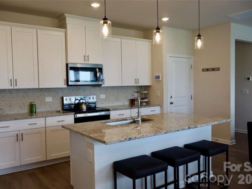 1013 Harry Court, Albemarle, NC 28001.  MLS# CAR4419313, YatesRealty ID 48182. Kitchen