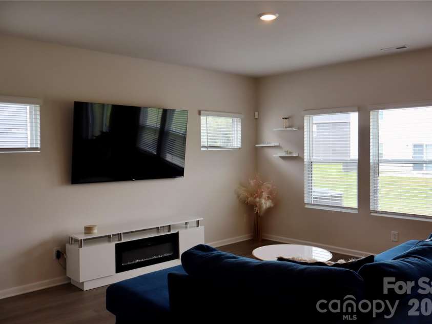 1013 Harry Court, Albemarle, NC 28001.  MLS# CAR4419313, YatesRealty ID 48182. Living Room