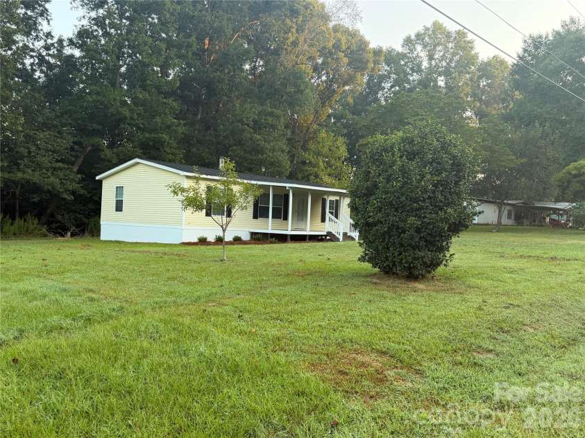 114 Carroll Drive, Cherryville, NC 28021.  MLS# CAR4420483, YatesRealty ID 48183. 