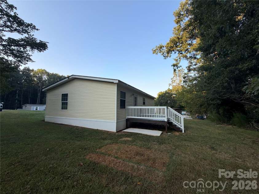 114 Carroll Drive, Cherryville, NC 28021.  MLS# CAR4420483, YatesRealty ID 48183. 