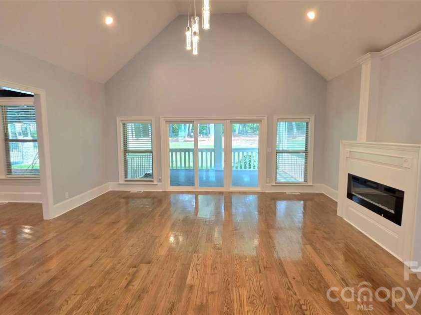 3552 Waterview Trail, Lincolnton, NC 28092.  MLS# CAR4419569, YatesRealty ID 48184. 