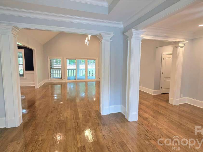 3552 Waterview Trail, Lincolnton, NC 28092.  MLS# CAR4419569, YatesRealty ID 48184. 