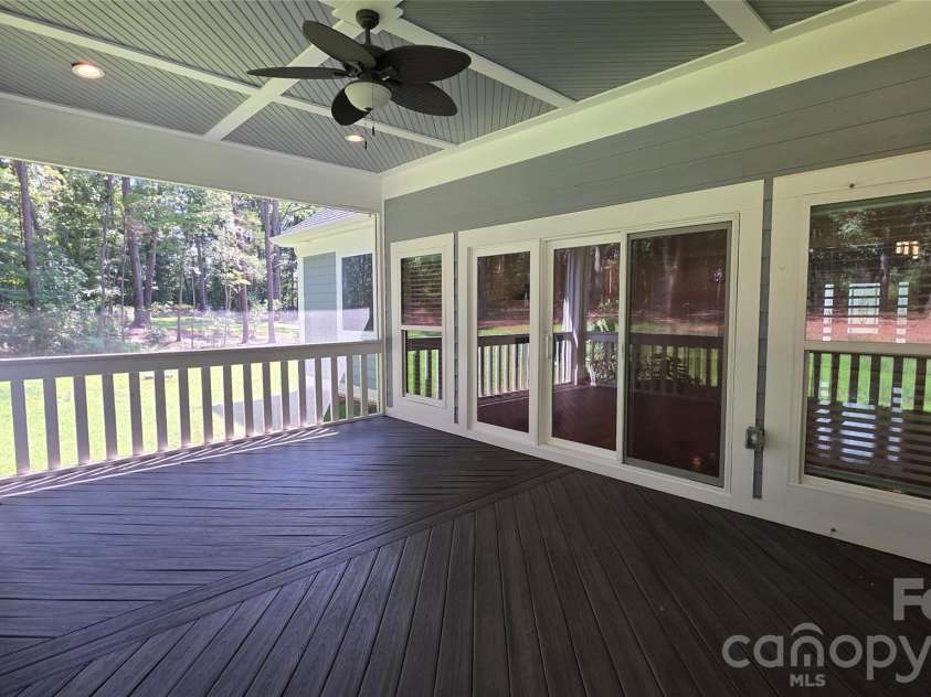 3552 Waterview Trail, Lincolnton, NC 28092.  MLS# CAR4419569, YatesRealty ID 48184. 