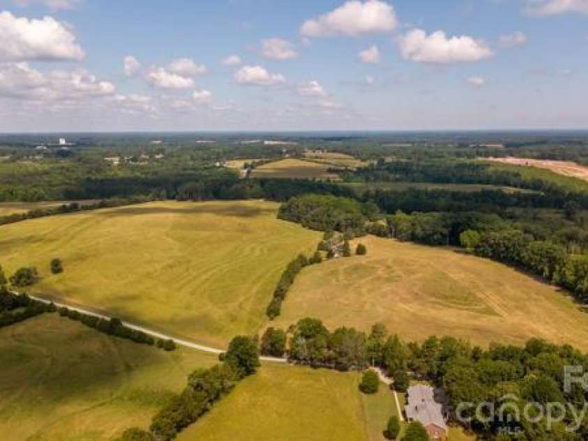 3545 Ernandez Road, Richburg, SC 29729.  MLS# CAR4420040, YatesRealty ID 48185. 