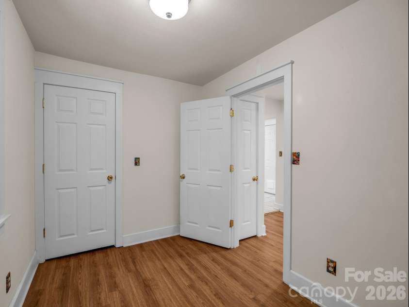 160 Howard Street, Tryon, NC 28782.  MLS# CAR4420427, YatesRealty ID 48186. 
