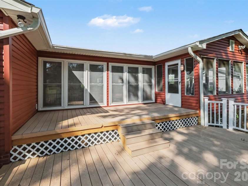 551 Harbor Road, Norwood, NC 28128.  MLS# CAR4420367, YatesRealty ID 48188. 