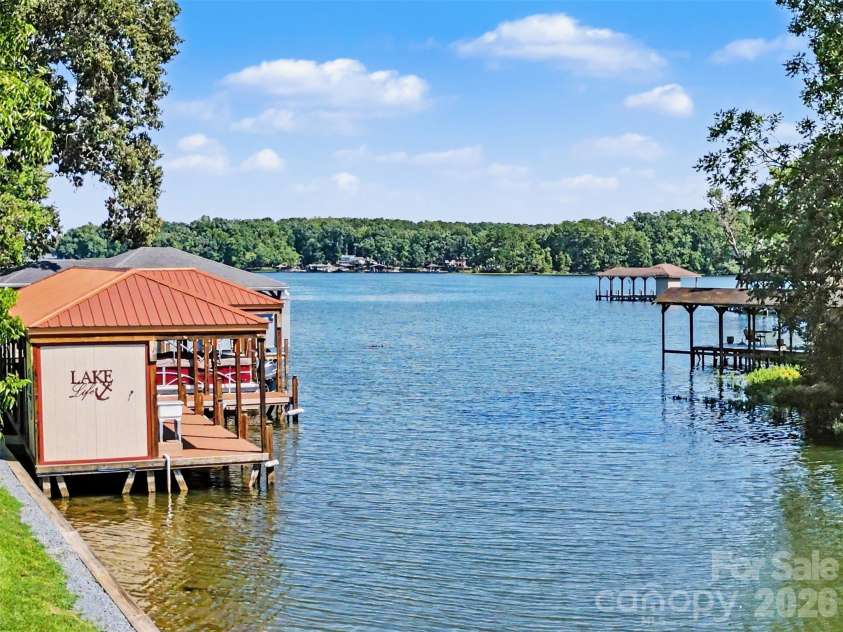 551 Harbor Road, Norwood, NC 28128.  MLS# CAR4420367, YatesRealty ID 48188. 