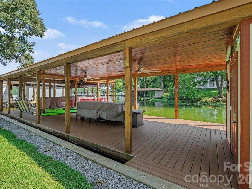 551 Harbor Road, Norwood, NC 28128.  MLS# CAR4420367, YatesRealty ID 48188. 