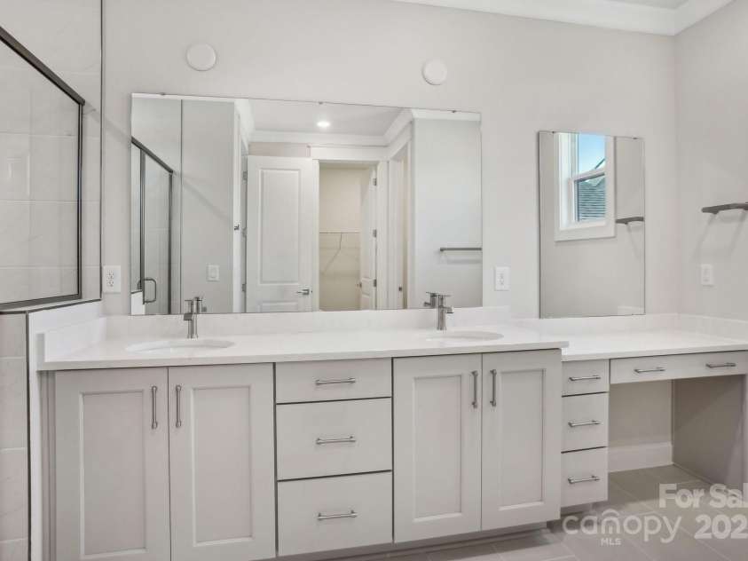 224 Windy Dell Drive, Tega Cay, SC 29708.  MLS# CAR4214107, YatesRealty ID 4819. Primary Bath