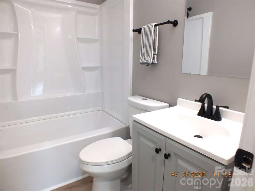 6518 Old Lancaster Highway, Kershaw, SC 29067.  MLS# CAR4411236, YatesRealty ID 48190. 