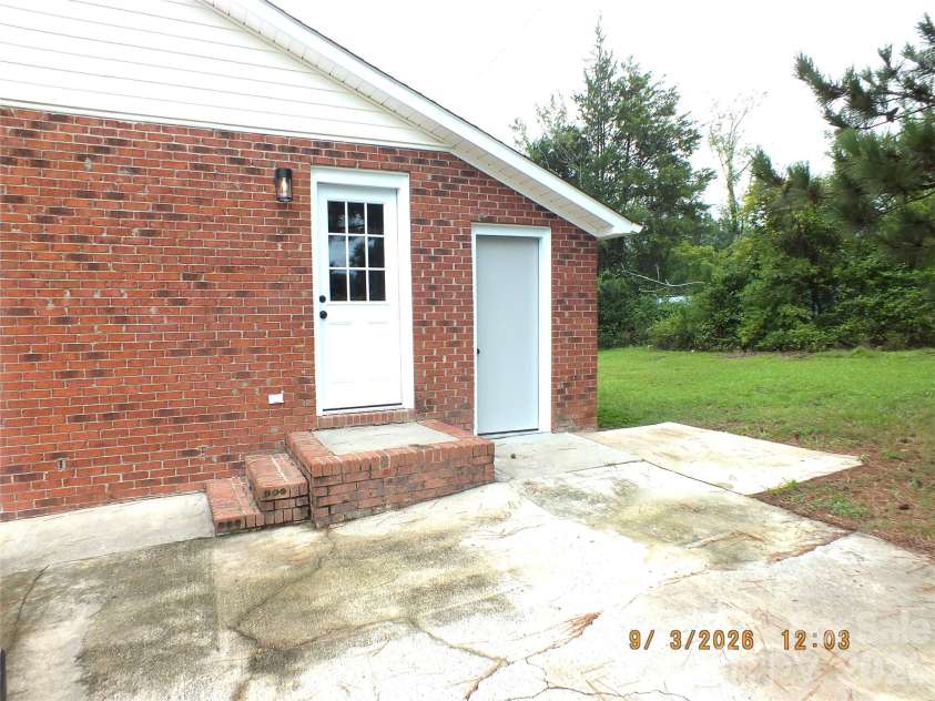 6518 Old Lancaster Highway, Kershaw, SC 29067.  MLS# CAR4411236, YatesRealty ID 48190. 